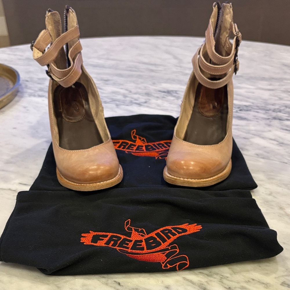 Freebird “Randi” Block Heels in Leather